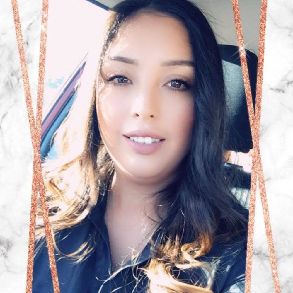 Meet your Posher, Viviana
